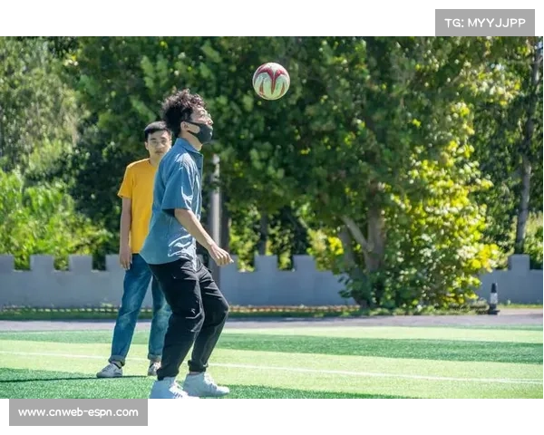 足球主题酒店开业，体育旅游新模式探索